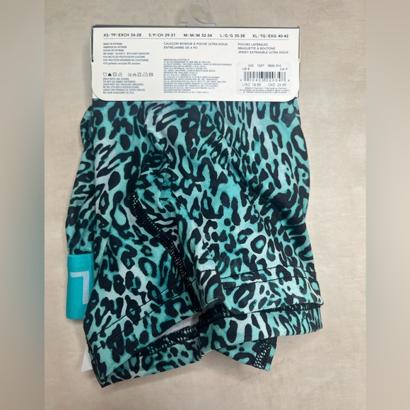 NWT American Eagle AE 4” ultra soft pocket boxer small animal print - Picture 2 of 3
